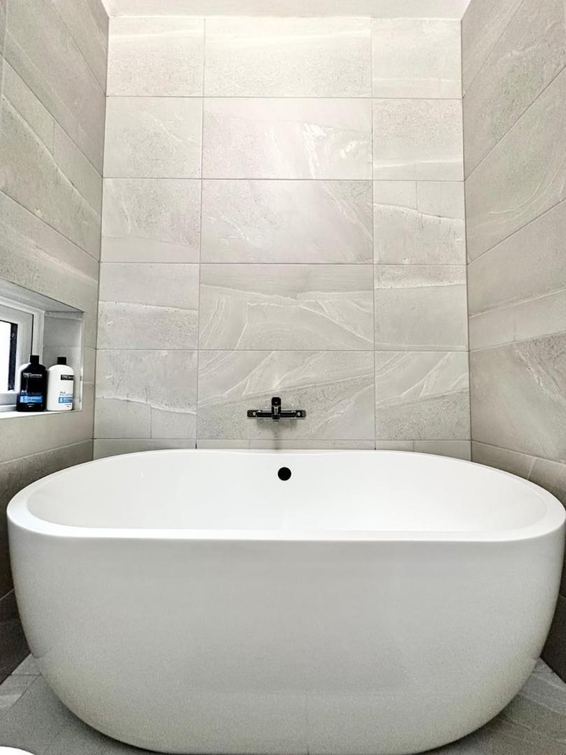 Luxury Duplex City Centre Apartment Leeds  Buitenkant foto
