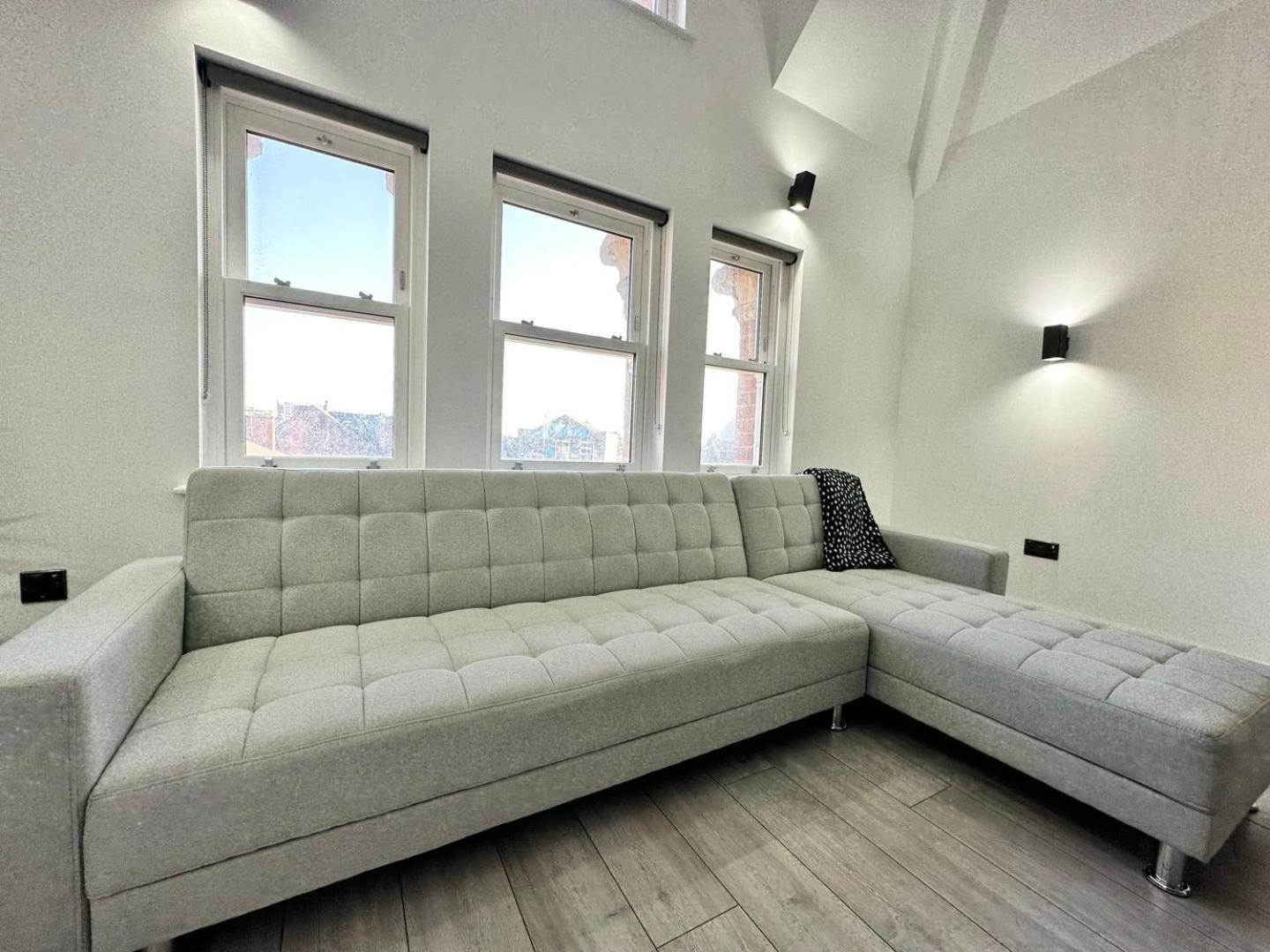 Luxury Duplex City Centre Apartment Leeds  Buitenkant foto